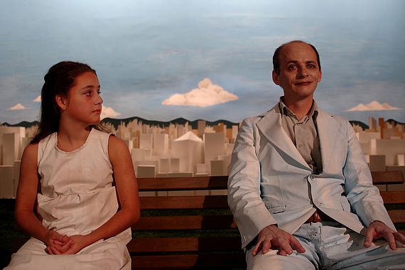 filmstill of Antonio pode