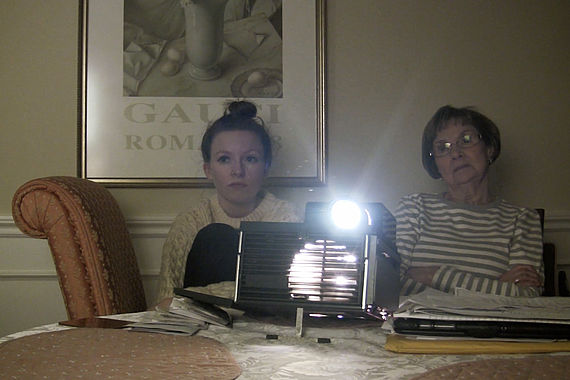 filmstill of Never Eat Alone