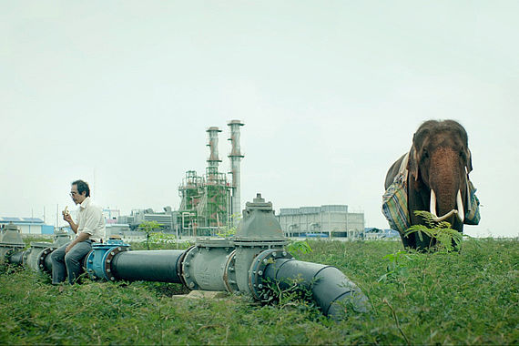 filmstill of POP AYE