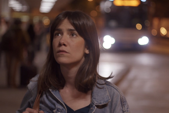 filmstill of Todo el mundo se parece de lejos