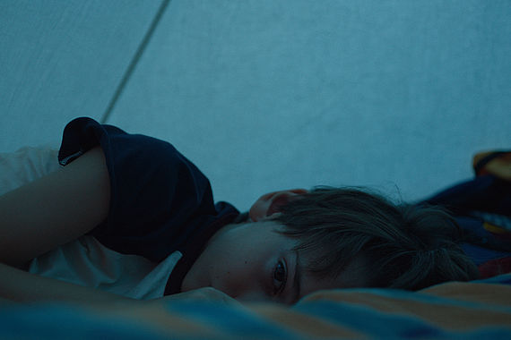 filmstill of L'estrany