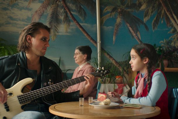 still / picture for Mióta velem jár