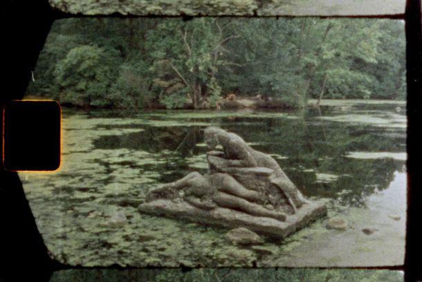 still / picture for Karussell Sonnenallee