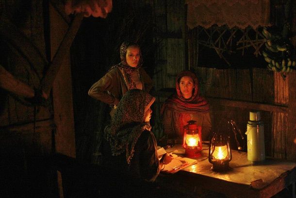 still / picture for Ang Paglalakbay ng mga Bituin sa Gabing Madilim (The Journey of the Stars Into the Dark Night)