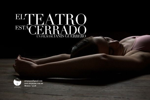 still / picture for El teatro está cerrado