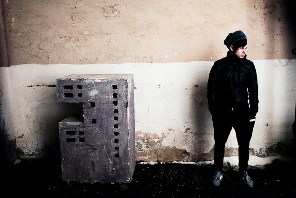 still / picture for Away From All Suns  (Fort von allen Sonnen)