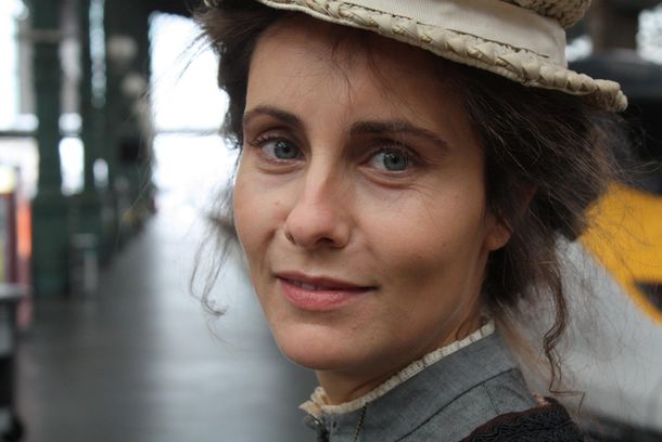 still / picture for Dans les pas de Marie Curie