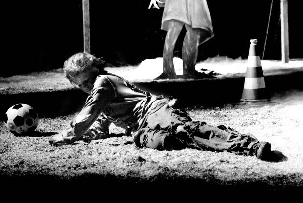 still / picture for Kick it like Zombies