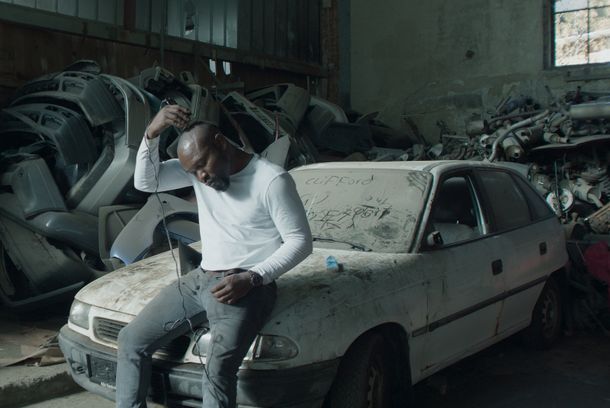 still / picture for Bewegungen eines nahen Bergs