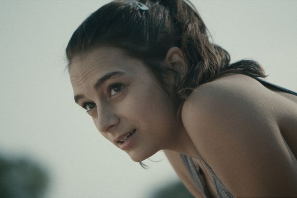 still / picture for Sarah préfère la course