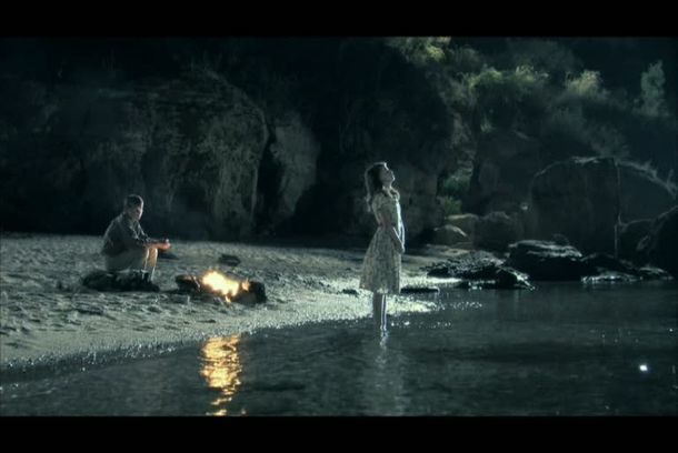 still / picture for Couple of bay