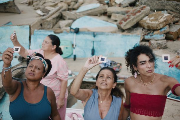 still / picture for BORDA DO MUNDO