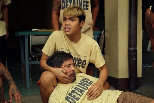 still / picture for Suntok sa Buwan
