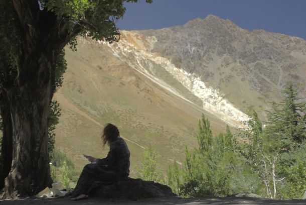 still / picture for EL VIAJE DE ANA 