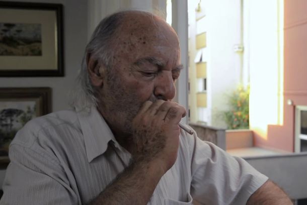still / picture for Tomou Café e Esperou