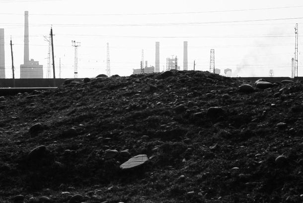 still / picture for შავი მასა / The Black Goo