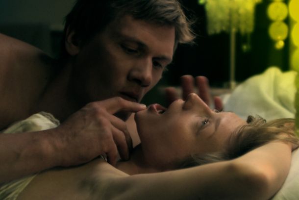 still / picture for The Fencer