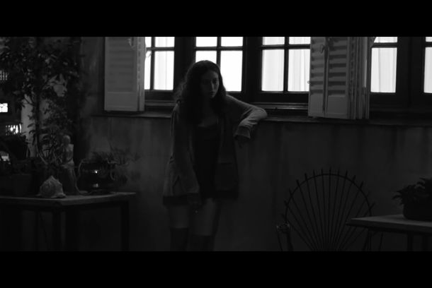 still / picture for Reverso