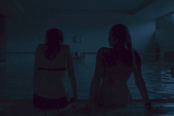 still / picture for Stürzende Tauben