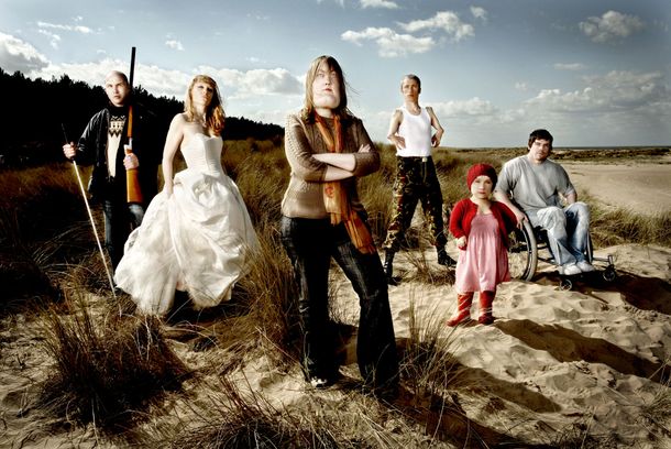still / picture for Cast Offs