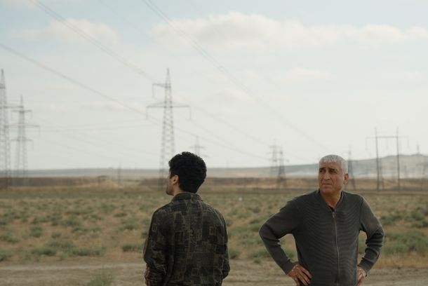 still / picture for Həvəskar Fotoqrafın Ailəvi Portreti