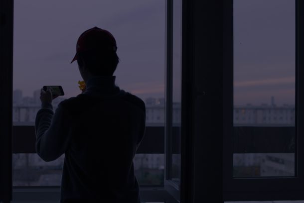 still / picture for 云背后 / Derrière le nuage