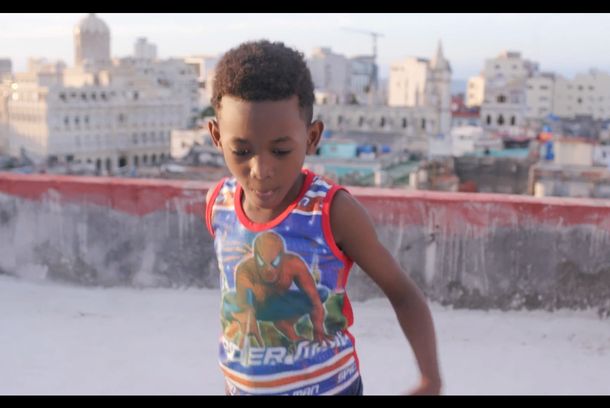 still / picture for Four Winters in Edificio Cuba