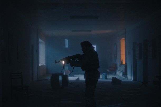 still / picture for Torpağı sanı yaşayasan