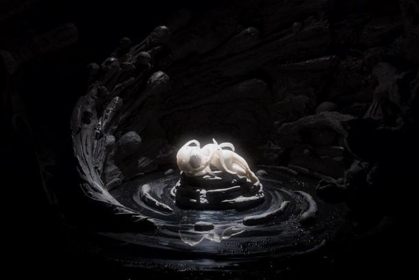 still / picture for O Black Hole!
