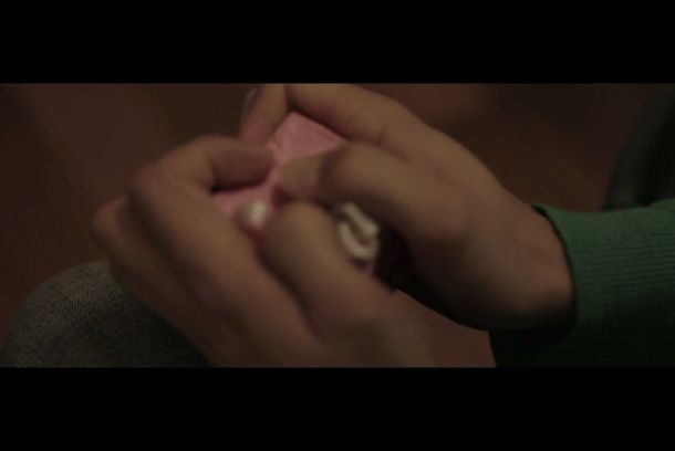still / picture for Comme Une Fluer