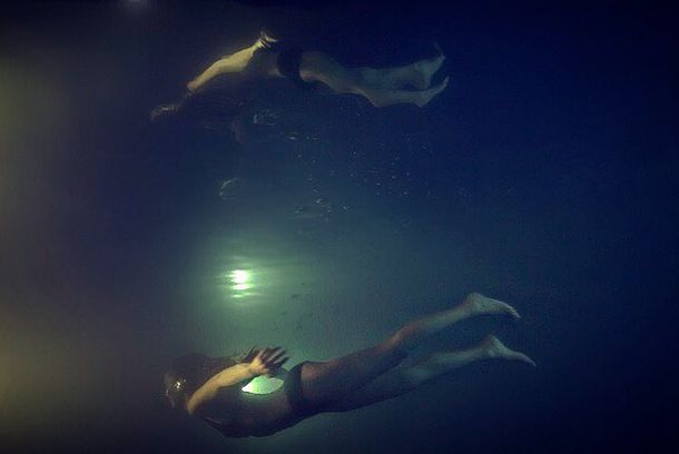 still / picture for Bajo el Agua