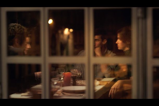 still / picture for Tem Gente Que Fica