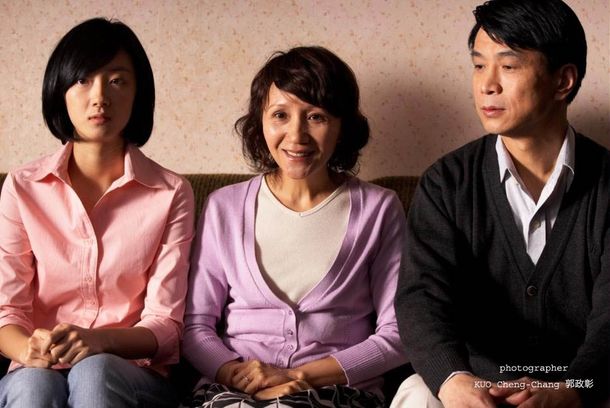 still / picture for FAMILY VIEWING