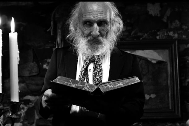 still / picture for Arno Carstens - Two Dogs