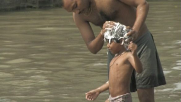 still / picture for Kinderhandel & Auslandsadoption