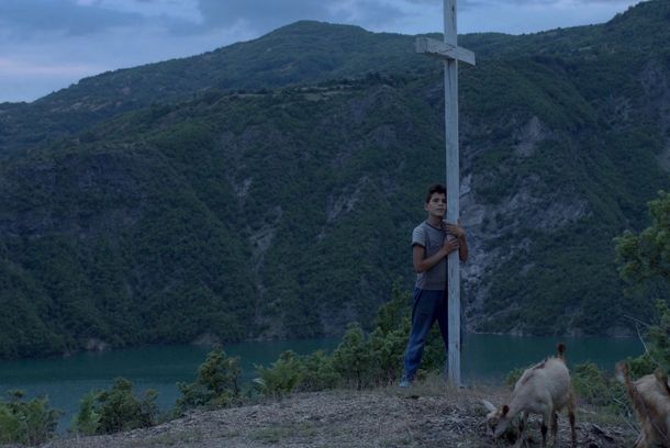 still / picture for Au dela des montagnes d'Acrocero 