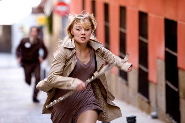 still / picture for Miente (She lies)