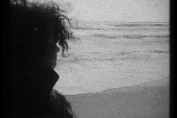 still / picture for Tender