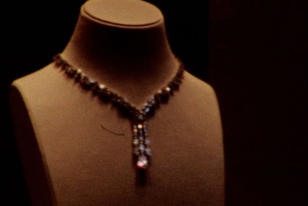 still / picture for ¿Olvida usted algo?