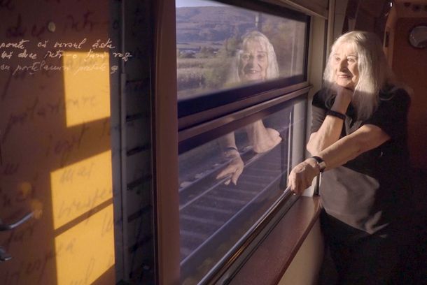 still / picture for De ce mă cheamă Nora când cerul meu e senin 