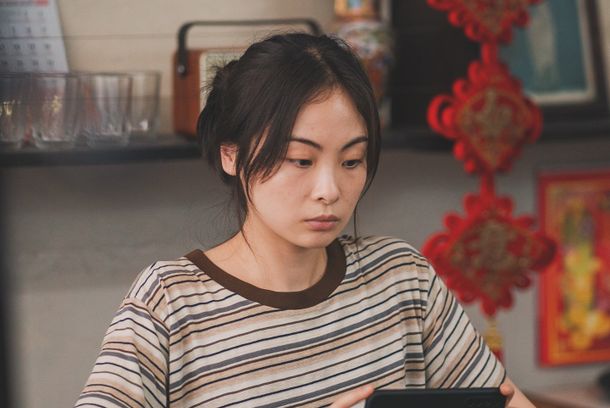 still / picture for Delivery Girl