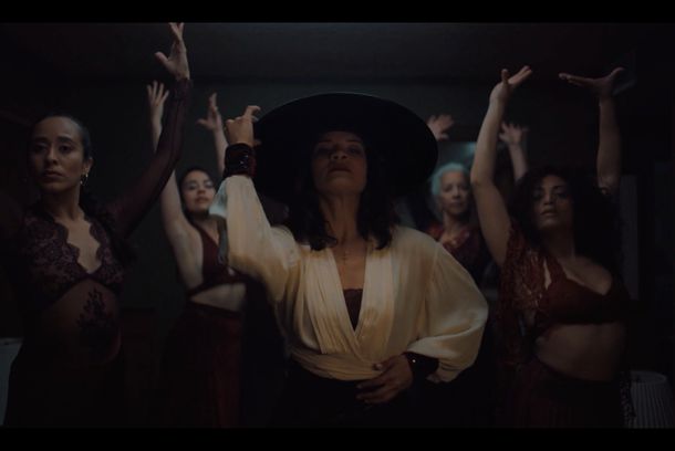 still / picture for Huella