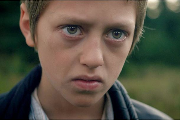 still / picture for Cast No Shadow