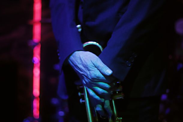 still / picture for Nublu