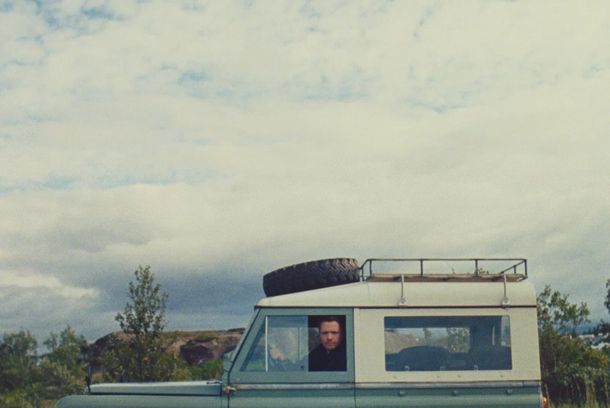 still / picture for Brynjar  (to carry an island)