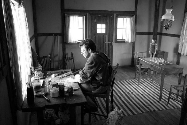 still / picture for Marionette