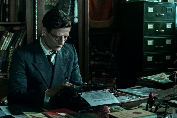 still / picture for Mr. Jones