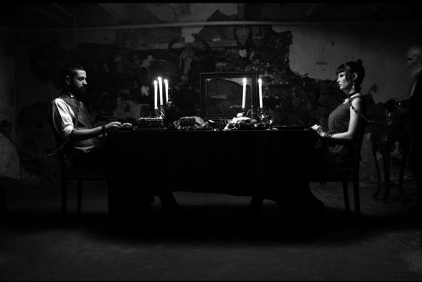 still / picture for Arno Carstens - Two Dogs