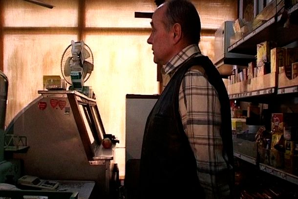 still / picture for W SKLEPIE / The Shopkeeper