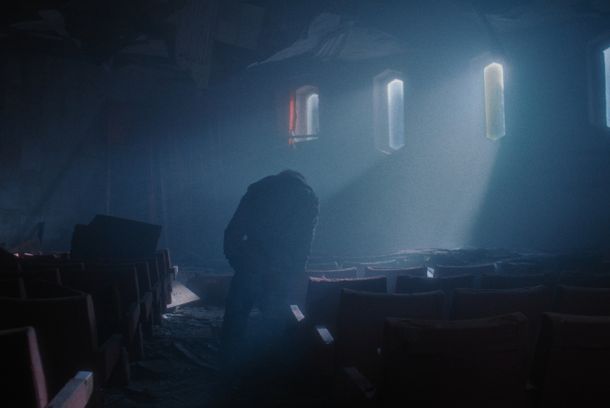 still / picture for Torpağı sanı yaşayasan